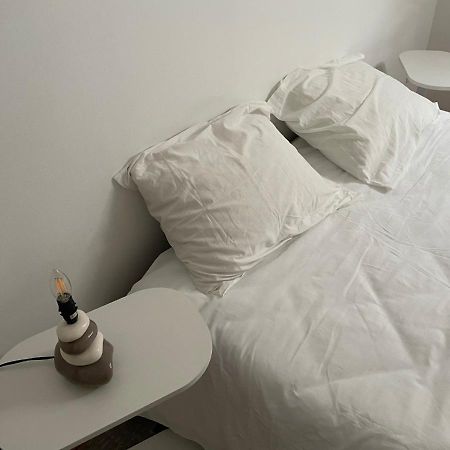 Le Wolf - 1 Chambre Dans Un T3 - 5Mn Tram Du Centre Ville - 15Mn Tram Gare Tgv Mulhouse - Wifi - Parking ภายนอก รูปภาพ